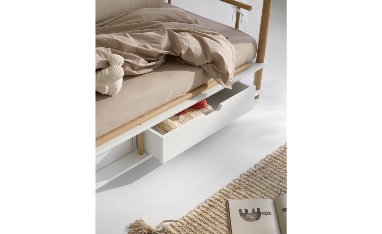 Oliver Furniture Camp Day Bed